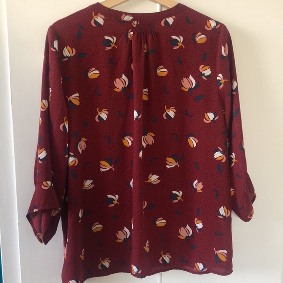 DONATED - Reitmans blouse - Picture 13 of 17